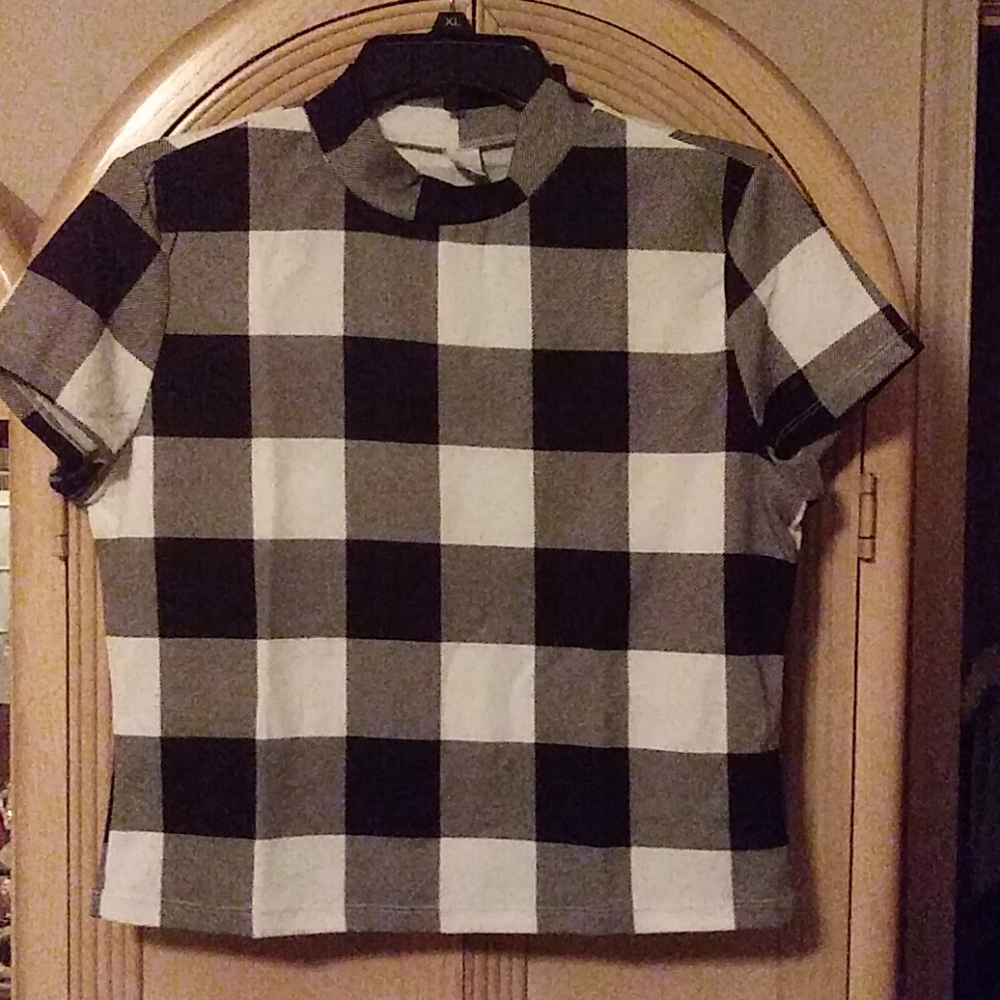 NEW Plaid Mock Neck Cropped Tee